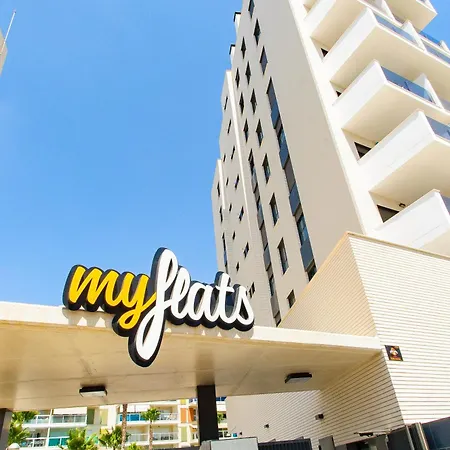 Myflats Campello 아파트호텔 *